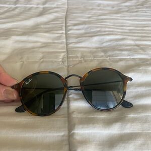 Ray-Ban Brown and Black Round Sunglasses